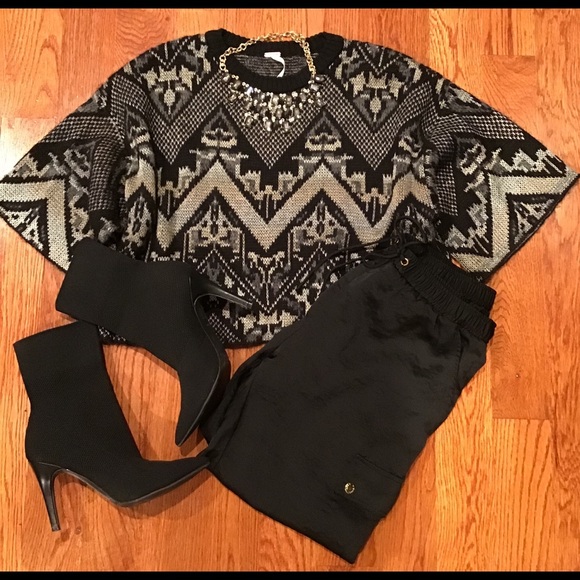 Free People Sweater XS - Picture 1 of 9